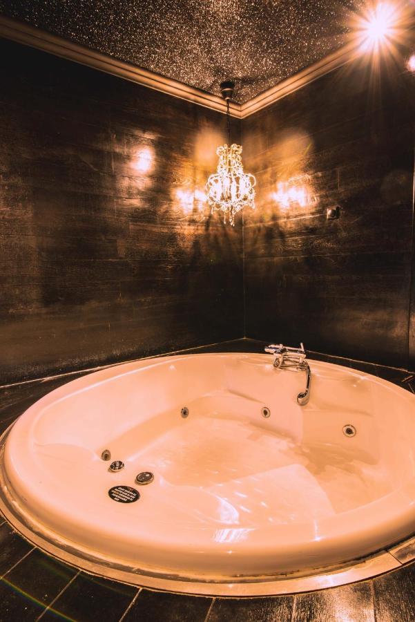 Ruby Rooms Kifisia - Adults Only Atina Dış mekan fotoğraf